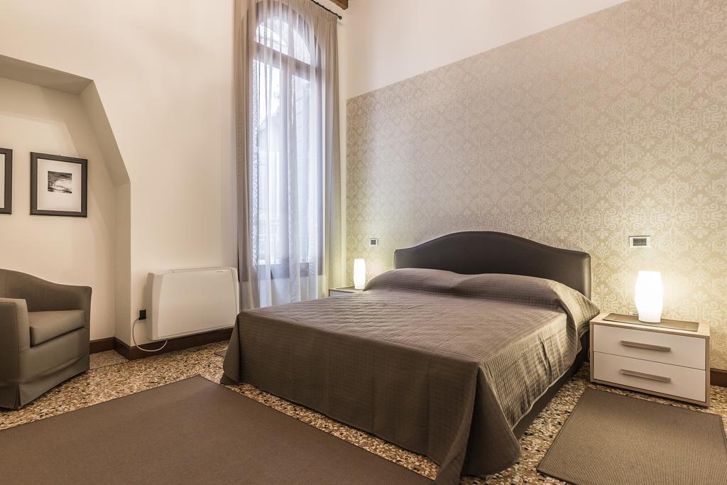 Ca' Del Monastero 3 Collection Apartment For 4 Guests With Lift Venice Room photo